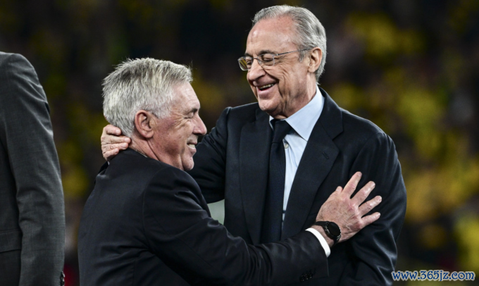 Chủ tịch Florentino Perez (phải) chia vui với HLV Carlo Ancelotti sau trận Real Madrid thắng Dortmund ở chung kết Champions League tại Wembley năm 2024. Ảnh: Profimedia